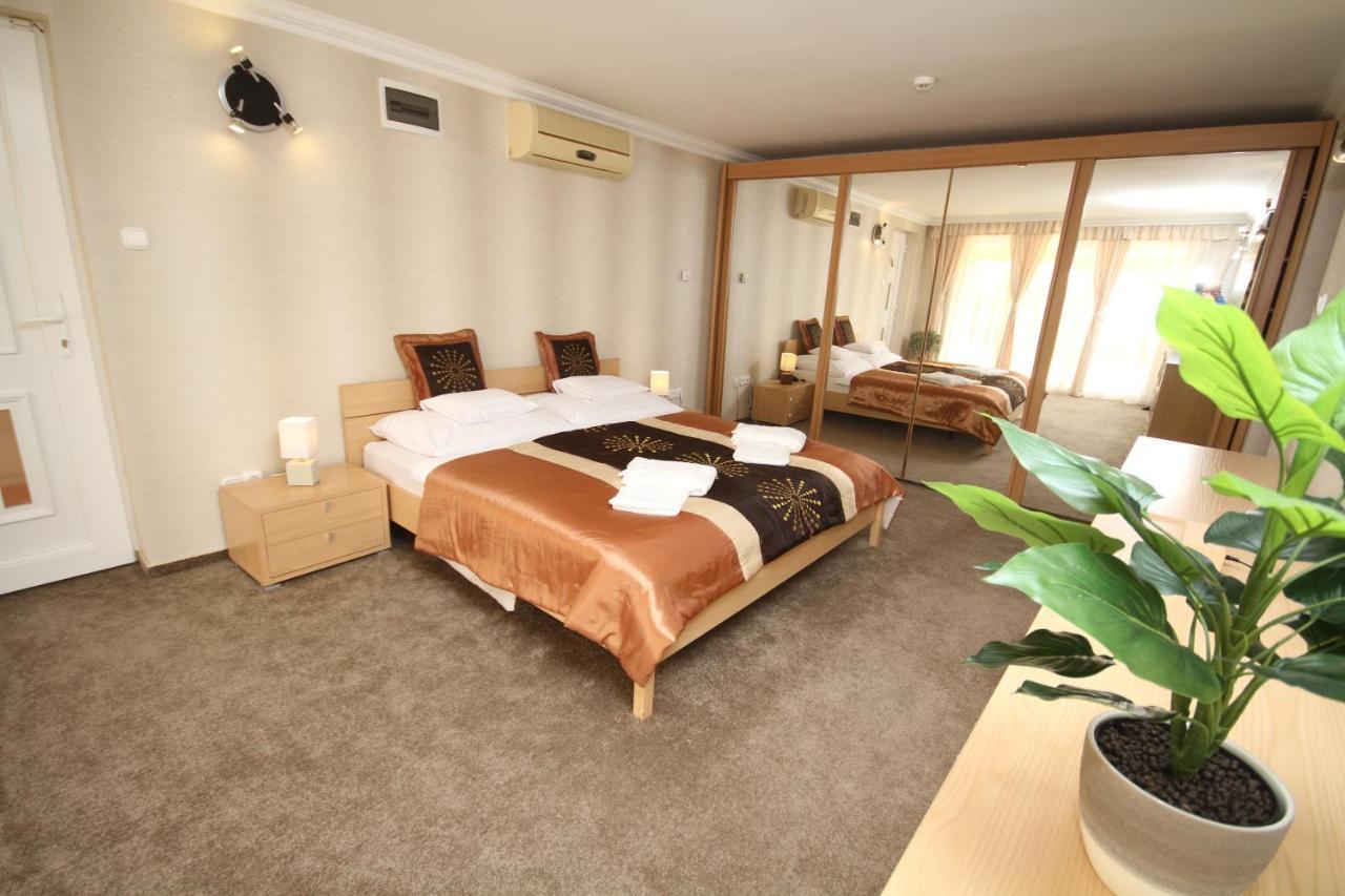 Astra Apartman Tatabánya Exterior foto