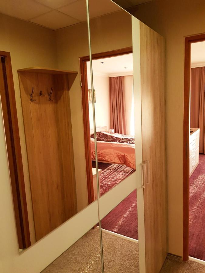 Astra Apartman Tatabánya Exterior foto